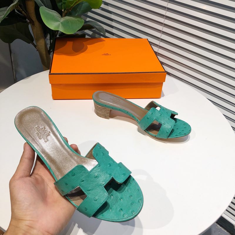 Hermes Slippers